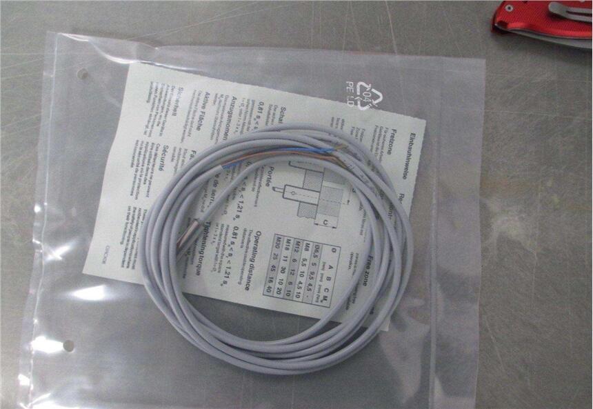 DW-AS-614-M30-120	ND15-S4S1-M30S