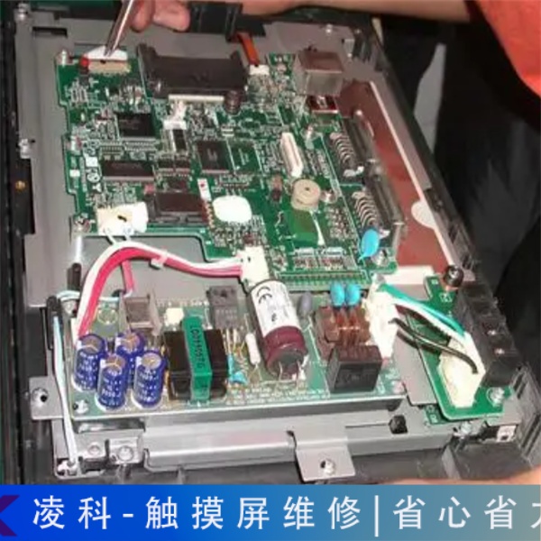 ADVANTECH触摸屏反复重启(维修)帮你解忧