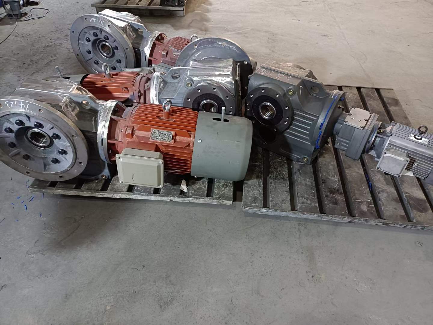 FA67-Y2.2KW-21.1H1FA87DRE180L4